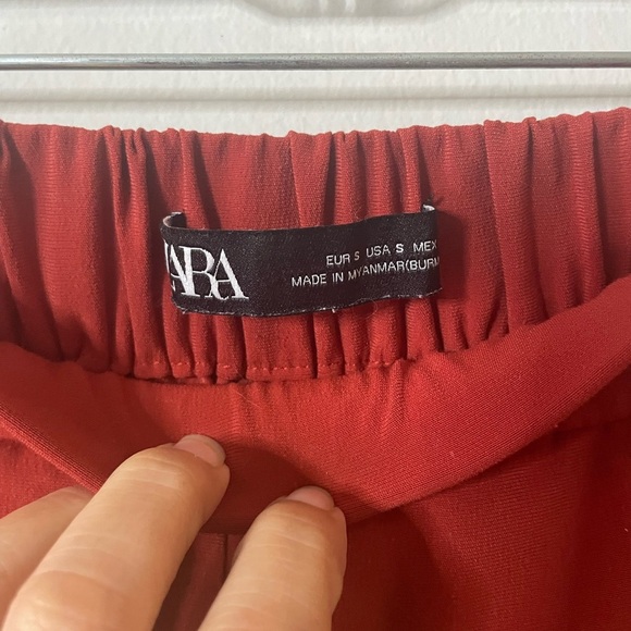 Zara Scarlet A-Line Pants with Button Detail - Picture 6 of 9